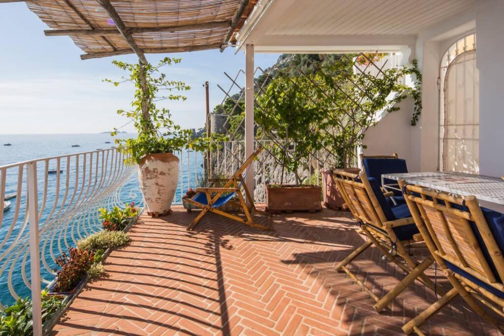 I Delfini Holiday House Позитано Екстериор снимка