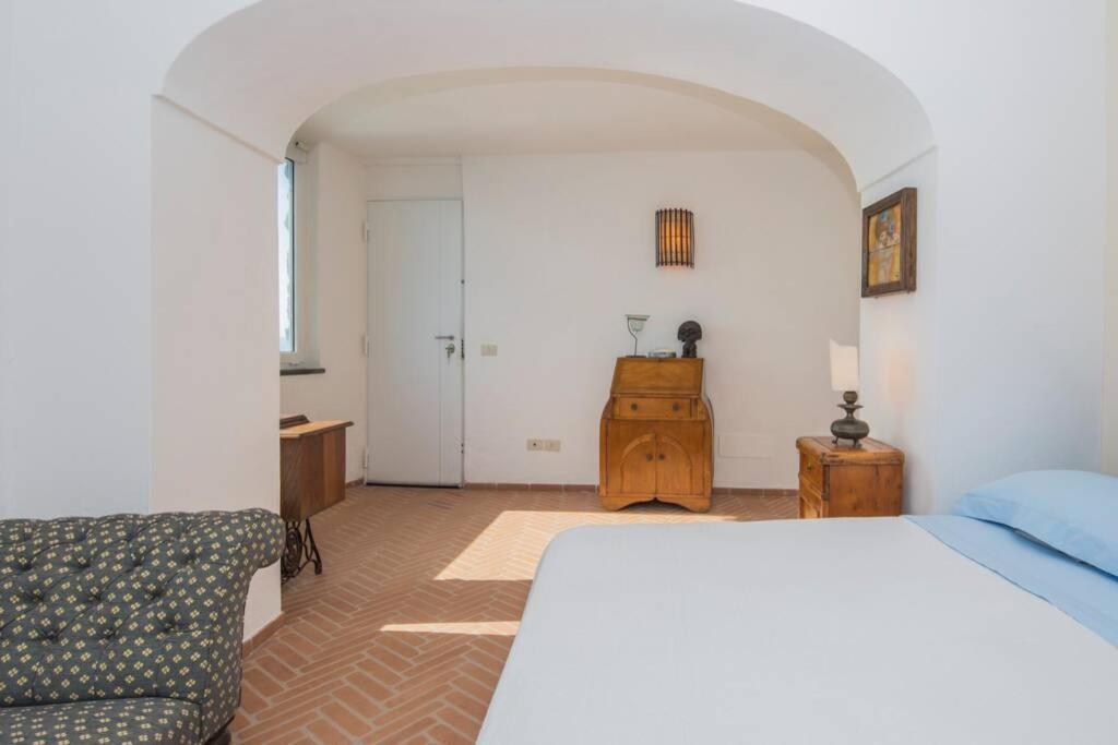 I Delfini Holiday House Позитано Екстериор снимка