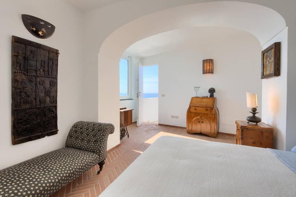 I Delfini Holiday House Позитано Екстериор снимка